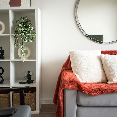 Canning Town -2 Bed Luxury Apartment Londres Extérieur photo