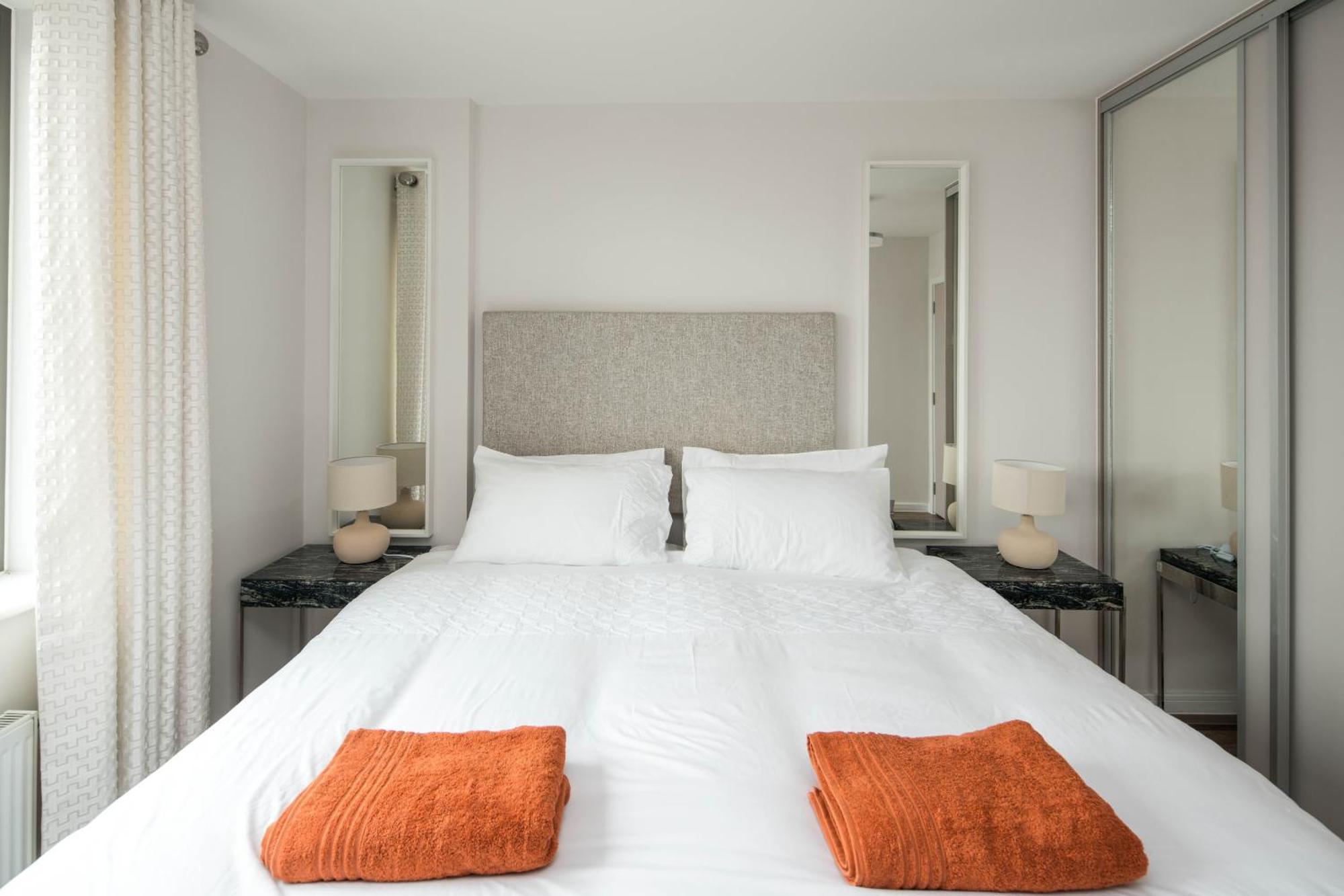 Canning Town -2 Bed Luxury Apartment Londres Extérieur photo