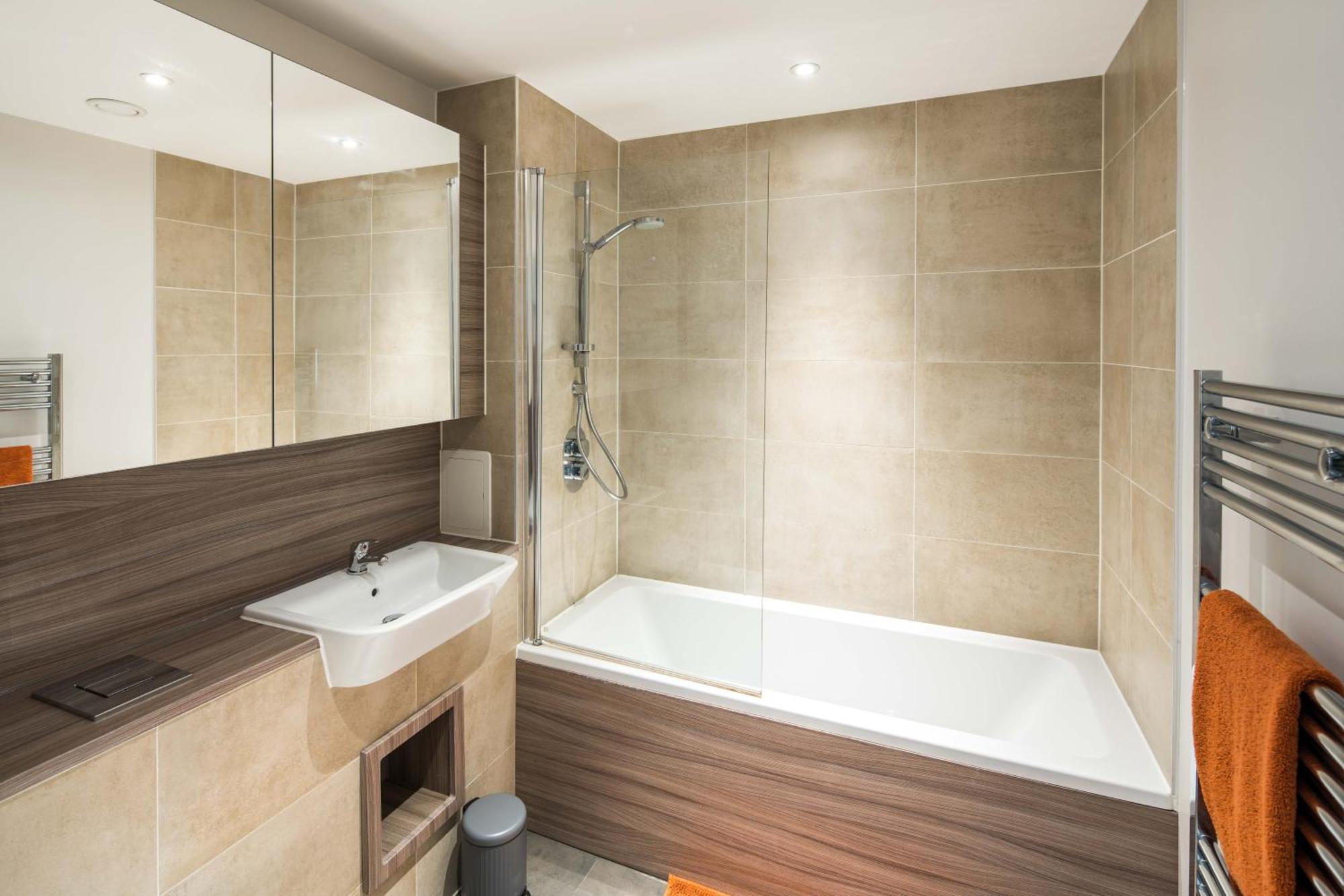 Canning Town -2 Bed Luxury Apartment Londres Extérieur photo