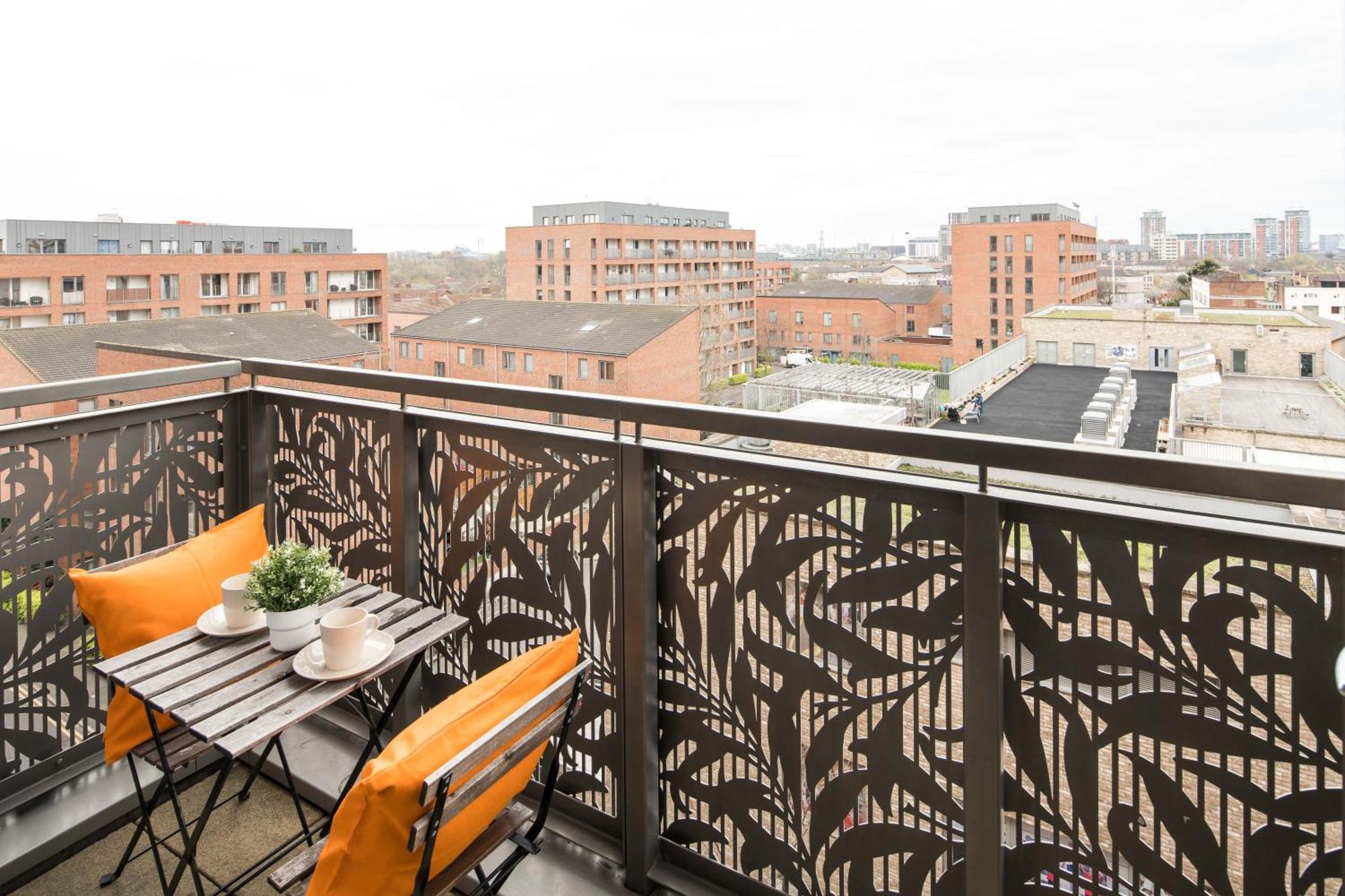 Canning Town -2 Bed Luxury Apartment Londres Extérieur photo